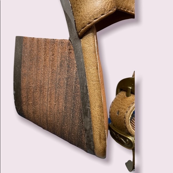 Women’s Brown Booties - Picture 8 of 8